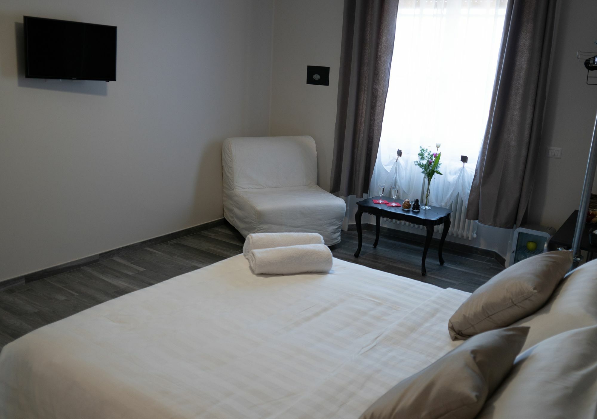Piazza Bologna Little Suites Rom Eksteriør billede